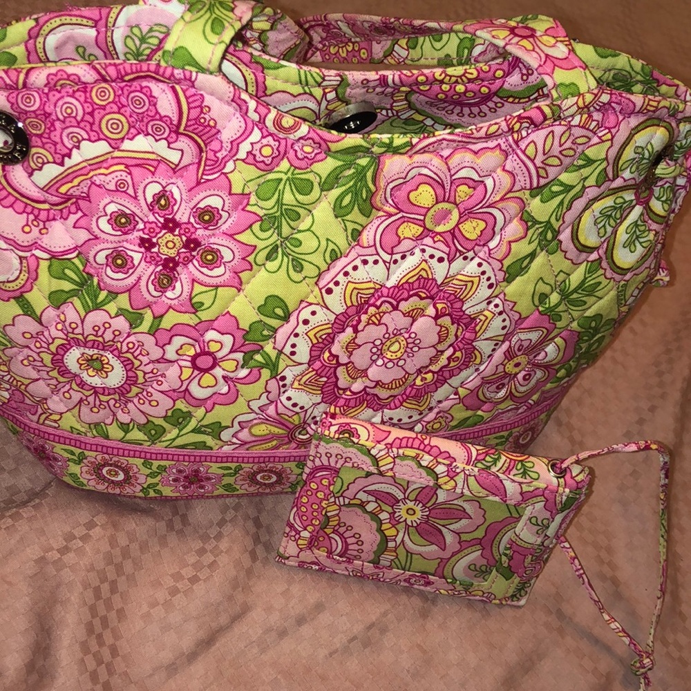 Vera Bradley handbag AND matching wallet!!!
